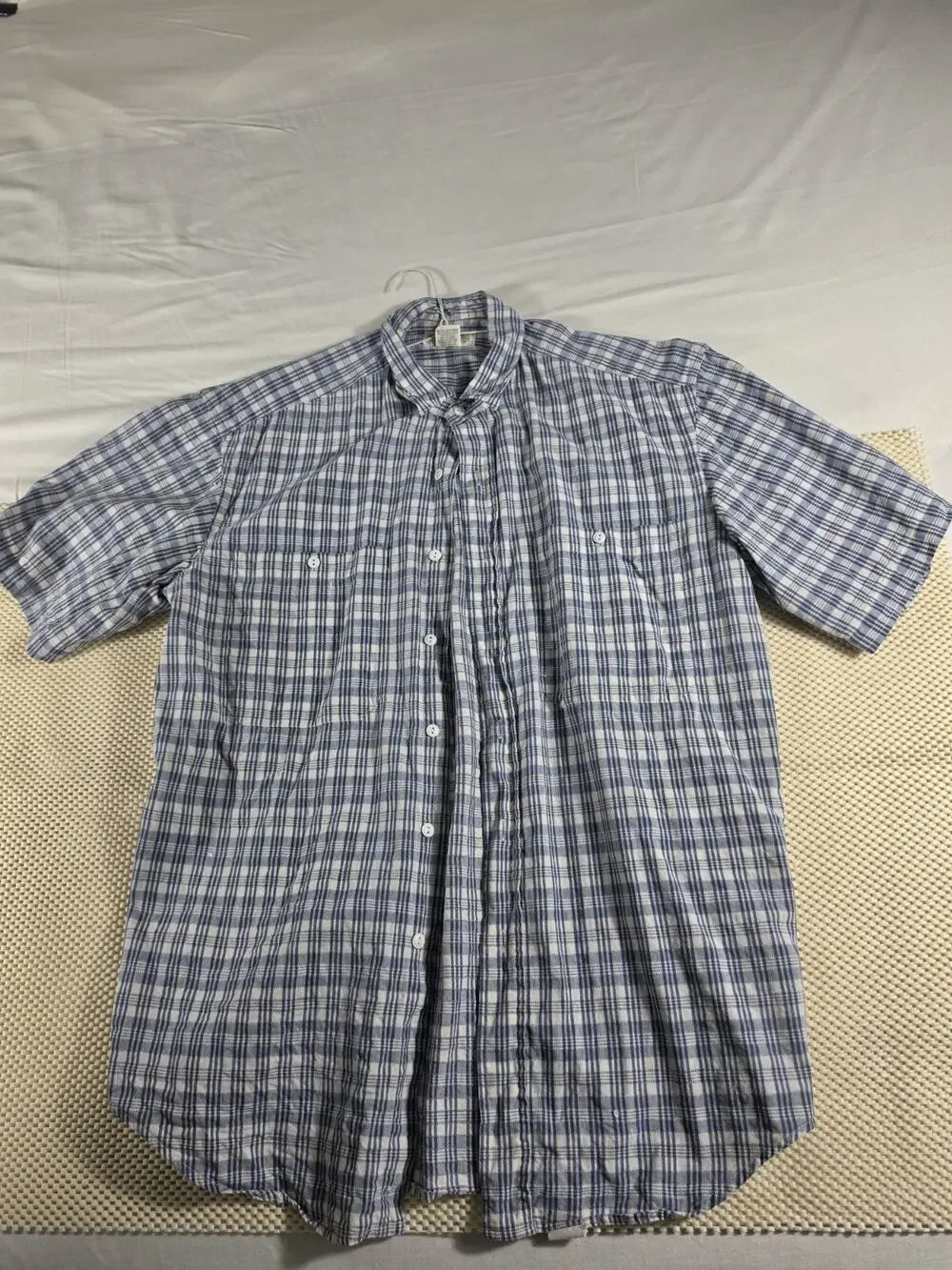 Banana Republic Men's Short Sleeve Shirt Medium Plain
